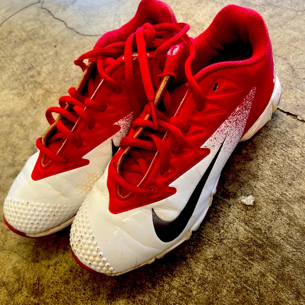 Nike baseball cleats